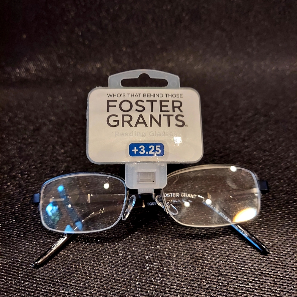 Foster Grant Reading Glasses +3.25 👓